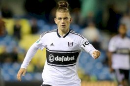 Rekor Pemain Termuda Liga Inggris Pecah usai 12 Tahun