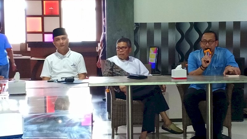 Wali Kota Parepare, HM Taufan Pawe (tengah).