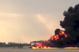 Sebelum Terbakar dan Tewaskan 41 Orang, Sukhoi Rusia Sempat Berputar Dua Kali