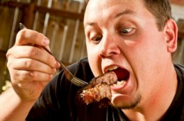 Azan Berkumandang, Sahur Masih Boleh Dilanjutkan?