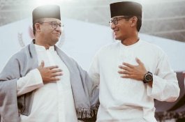 Seharga Rp 150 Ribu, Ini Kado Ultah Anies Baswedan dari Sandi