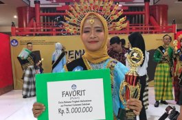 Selamat, Mahasiswi Psikologi Unibos Raih Juara Favorit Ajang Duta Bahasa Sulsel