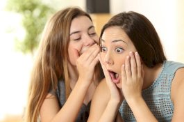 Kota ini Melarang Orang Bergosip, Jika Melanggar Akan Didenda Rp55 Ribu