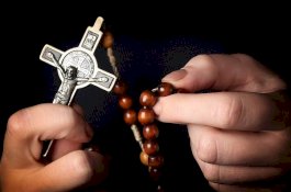 250 Pastor Berkumpul di Roma untuk Belajar Cara Mengusir Setan