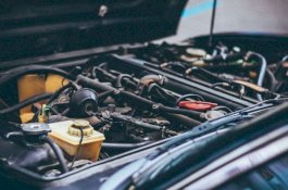 Dengan Tips Ini Aki Mobil Anda Akan Bertahan Lebih Lama