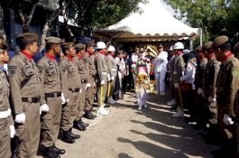 Wabup Sidrap Pimpin Upacara Pelepasan Jenazah Istri Sekda