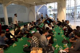 Selain Buka Puasa, NIPAH Mal Gelar Tarawih Bersama