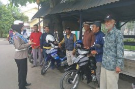 Sosialisasi Keselamatan, Satlantas Polres Pinrang Sasar Tukang Ojek