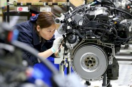 Amerika Serikat Naikkan Tarif Barang China