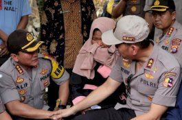 Polri Tawari Anak KPPS yang Meninggal Dunia Jadi Polisi