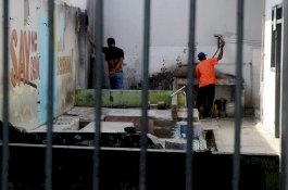 Mengamuk dan Bakar Penjara, Puluhan Napi Kabur Jelang Sahur