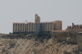 Pria Bersenjata Serbu Hotel Bintang 5 di Pakistan, 1 Orang Tewas