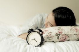 Ganggu Puasamu, Ini 7 Bahaya Tidur Setelah Sahur