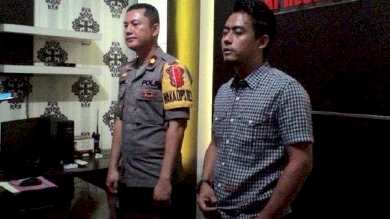 AKP Aditia Mulya Ramdhani (kanan).