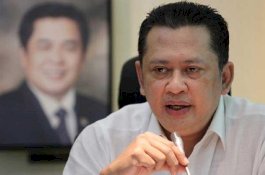 Isu Reshuffle Jokowi, Ketua DPR RI: Belanda Masih Jauh