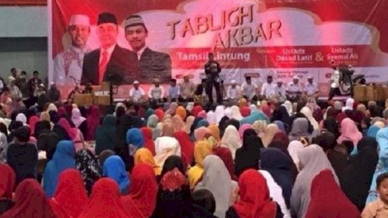Saat tablig akbar yang digelar Tamsil Linrung bersama Ustaz Das'ad Latief dan Ustaz Syamsi Ali.