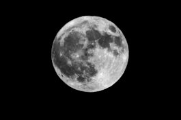 NASA Berencana Bawa Wanita Pertama ke Bulan Pada Tahun 2024