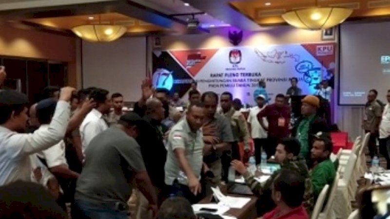 Suasana rekap suara pemilu tingkat Provinsi Papua.