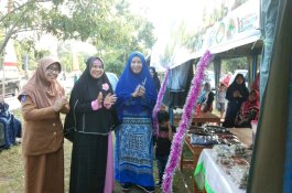 Ketua PKK Bantaeng Buka Pasar Ramadhan