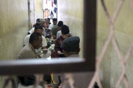 Di Lorong Sempit, Kasat Sabhara Polres Bantaeng Ceramahi Tahanan