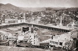Foto Pertama Mekah yang Diambil Tahun 1880-an Terjual Rp3,9 Miliar