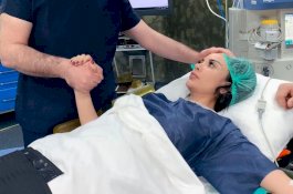 Biar Mirip Kim Kardashian, Model Ini Keluarkan Rp800 Juta untuk 25 Operasi