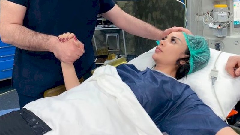 Biar Mirip Kim Kardashian, Model Ini Keluarkan Rp800 Juta untuk 25 Operasi