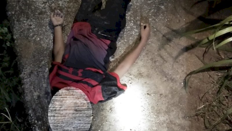 Jasad Alif Maulana bin Amiruddin yang ditemukan di jembatan saluran irigasi, Minggu dini hari (19/5/2019).