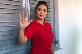 Soal Aksi People Power, Krisdayanti: Kita Positif Aja