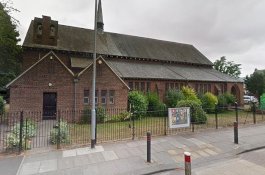 Pendeta Tawarkan Gereja untuk Muslim, Siap Tutup Salib dan Gambar Yesus