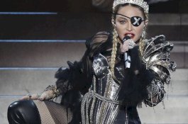 Penarinya Tampilkan Bendera Palestina, Penampilan Madonna di Eurovision Dikecam