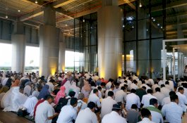 Ratusan Karyawan Kalla Group Ikut Khatam Alquran