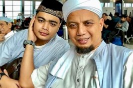 Anak Kedua Ustaz Arifin Ilham: 