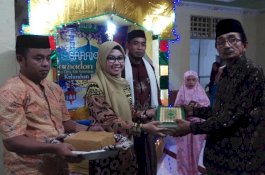 FKCA Bulukumba Serahkan Bantuan Alquran dan Buku ke Masjid Nurul Iman