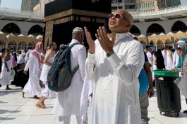 Dari Tanah Suci, Ini Doa Danny Pomanto untuk Makassar