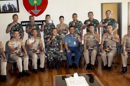 Taruna Taruni AAL Korp Pelaut Belajar Teritorial di Kodam XIV Hasanuddin 