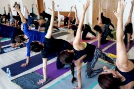 30 Orang di Iran Ditahan karena Ikut Kelas Yoga