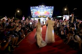 Lebih 1.000 Kaum LGBT Hadiri Pesta Pernikahan Sesama Jenis di Taiwan