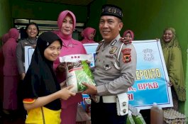 Kanit Regident Polres Jeneponto dan Bhayangkari Anjangsana ke Panti Asuhan