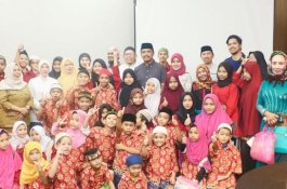 DPM PTSP Makassar Berbagi dan Buka Bersama dengan Anak Panti Asuhan