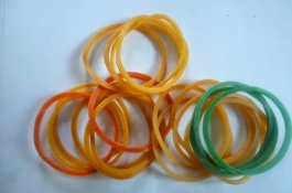 Lempar Dua Karet Gelang ke Jalan, Pria ini Didenda Rp3,1 Juta