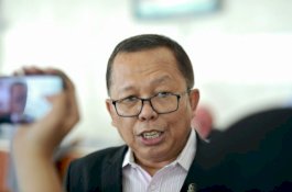 Prabowo ke Luar Negeri, Tim Jokowi Bilang Begini