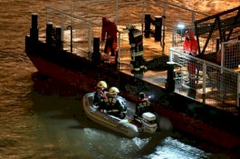 Kapal yang Membawa Turis Korea Selatan Terbalik, 7 Orang Tewas