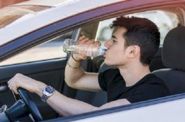 Begini Tips Bebas Dehidrasi Saat Perjalanan Mudik Lebaran