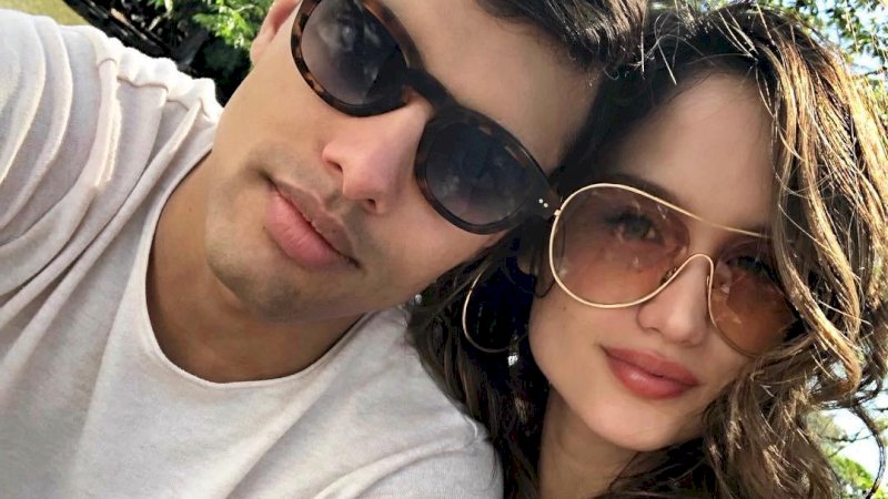 Cinta Laura, Frank Garc. Ist