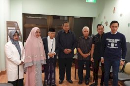 Besuk Ani, Ma'ruf Amin Disambut SBY, Hatta Rajasa, AHY, hingga Ibas