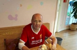 Kanker, Fans Liverpool Divonis Hidup 2 Pekan Lagi, Bertahan demi Final Liga Champions