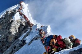 Cegah Kematian, Pendaki Desak Nepal Ubah Protokol Pendakian Everest