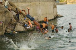 Temperatur Negara Ini Sempat Dekati 50 Derajat Celcius