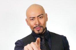 Sering Berdialog dengan Ustaz, Deddy Corbuzier Tertarik Masuk Islam